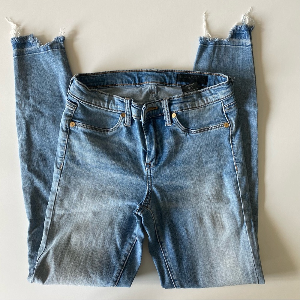 Blank NYC The Mercer Super Skinny jeans.  Size 27 Distressed hem.